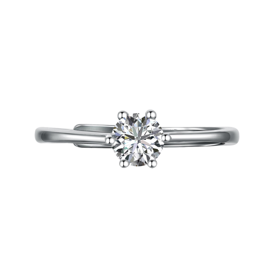 Clévaillé Classic Solitaire Ring