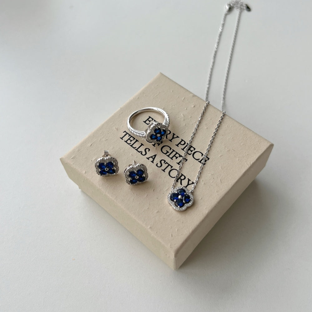 Clévaillé Sapphire Bloom Earrings