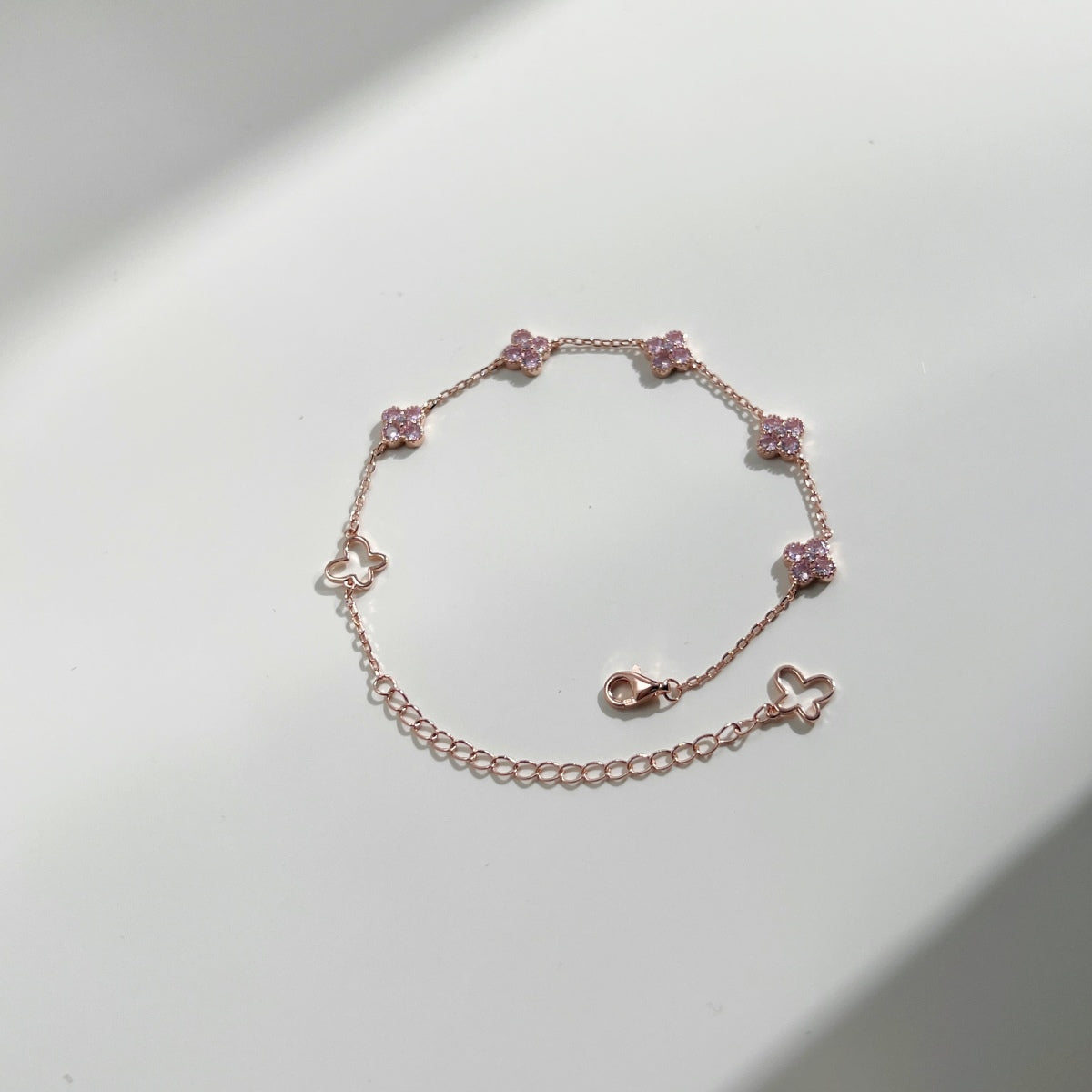 Clévaillé Rosé Garden Bracelet