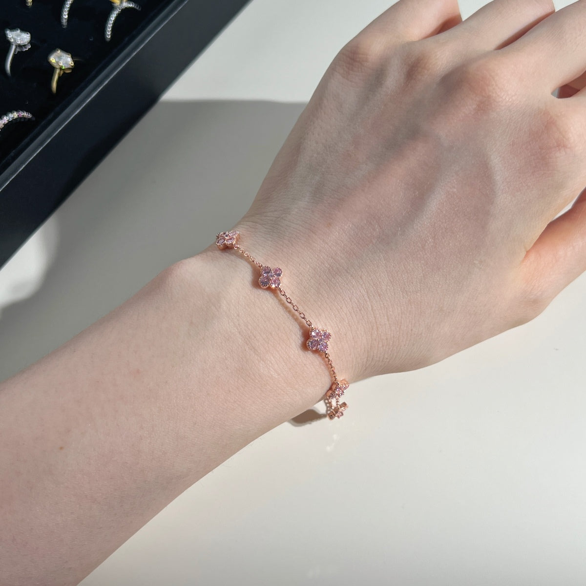 Clévaillé Rosé Garden Bracelet