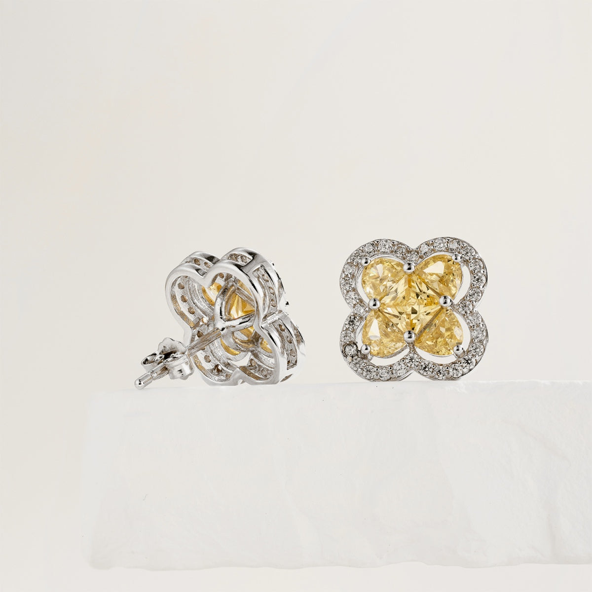 Clévaillé Soleil Blossom Earrings